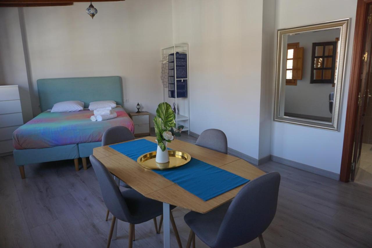 Apartamentos Mediterranea Centro Málaga Exteriör bild