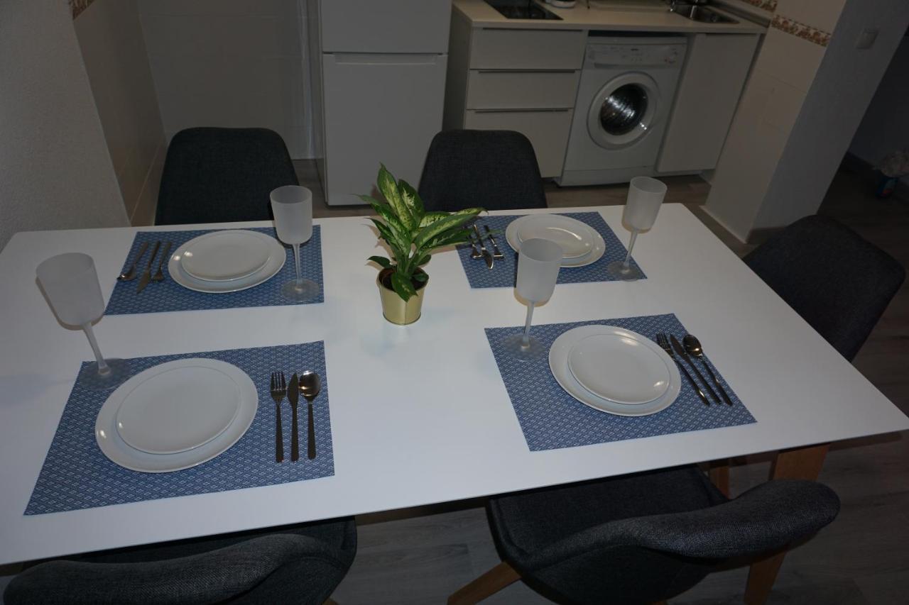 Apartamentos Mediterranea Centro Málaga Exteriör bild